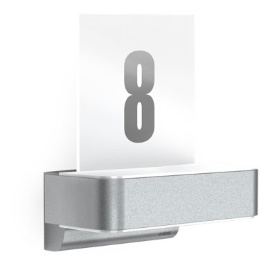 L 800 Integrated LED Outdoor Sconce with Dusk to Dawn