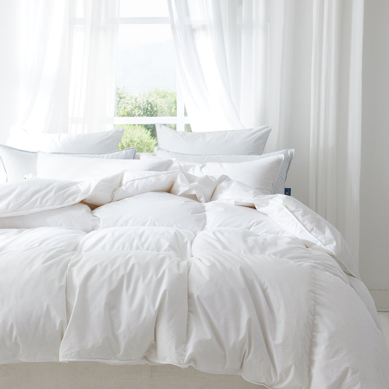 Luxury Bridal Comforter - 800 FP White Goose Down - German Milled Fabric, Queen