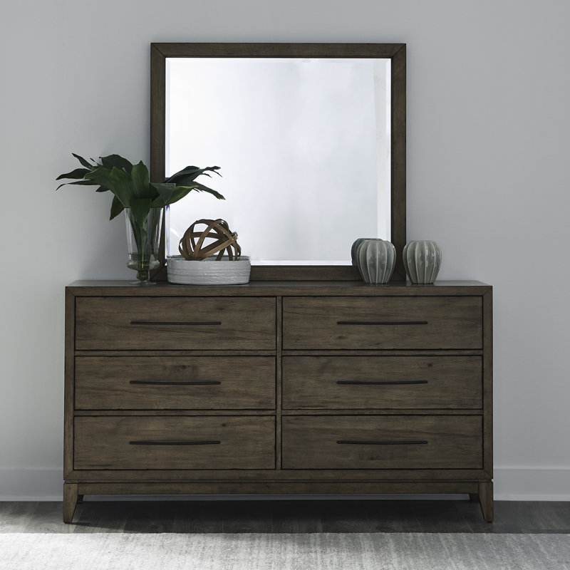 Hinkle King Panel Bed, Dresser & Mirror, Chest Bedroom Set, 4 Pcs: Bed, Chest, Dresser, Mirror, King
