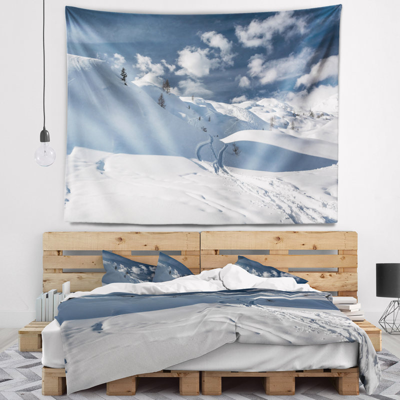 Tapisserie «Pistes de ski sur une pente», H 50 po x l 60 po