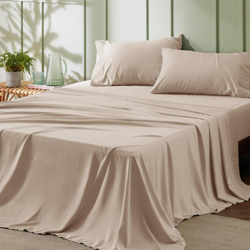 Bedsure Polyester Microfiber Sheet Set Hotel Luxury Sheets, Easy Care Cooling Bed Sheet Set 84GSM(80" x 95")GentleSoft™️