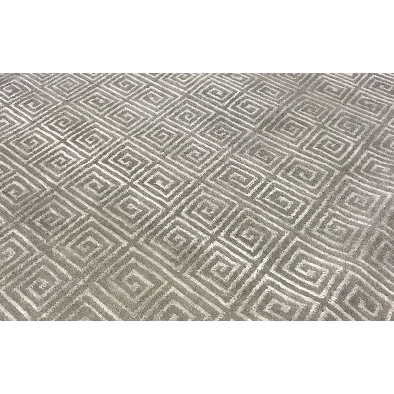 Windsom Geometric Area Rug in Beige/Gray, Rectangle 12' x 14'