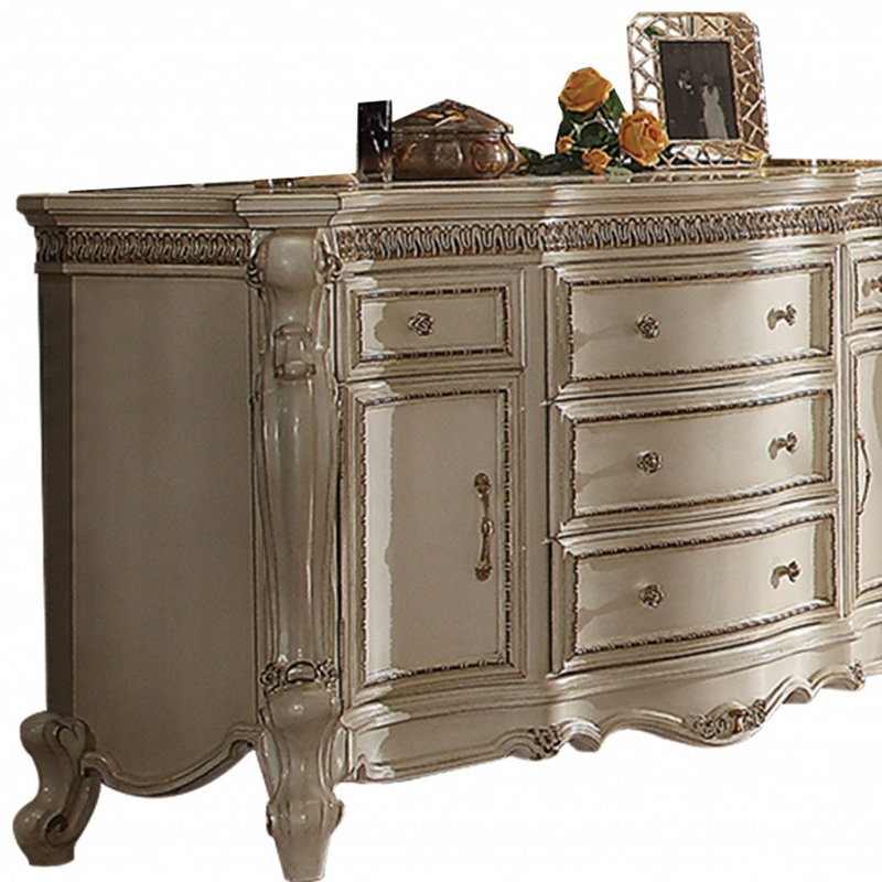  Commode triple 69 po à cinq tiroirs en bois massif et manufacturé 69 po