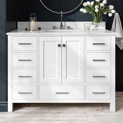 Meuble-lavabo simple en bois massif Flynt avec plateau en marbre de Carrare 0,75 po Flynt