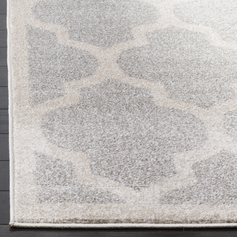 Tapis géométrique gris clair / beige Ammundsen, Rectangle 3 pi x 5 pi