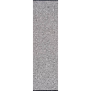 Garlene Brown Machine Washable Non-Skid Rug Latitude Run Rug Size: Rectangle 2' x 3