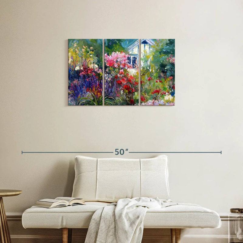 Avery Cottage, 20" H x 33" W