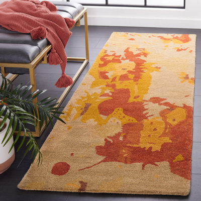 Tapis jaune / orange / rouge en laine touffeté à la main Jorie