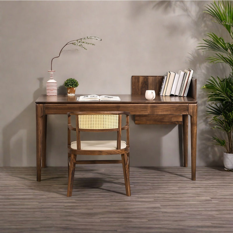 Ensemble de bureau et de chaises spacieux de style chinois