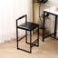 2 chaises de bar noires: hauteur de comptoir, support pour le dos, revêtement en cuir synthétique, repose-pieds, structure en métal pour les salons modernes 2 tabourets de hauteur: siège, espaces de vie élégants-1990925879