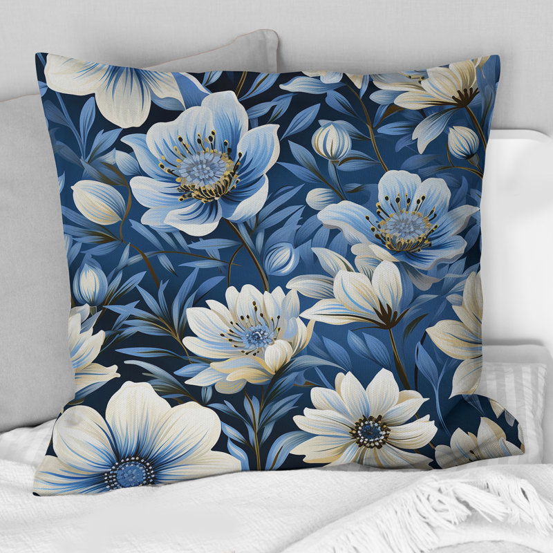 Coussin décoratif imprimé floral bleu Tribal Elegance, H 18 po x l 18 po