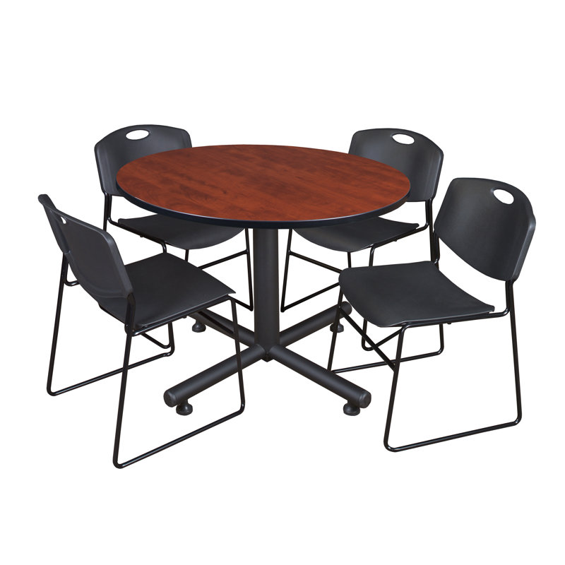 Nicklo break room table, 4 Zeng stackable chairs, Cerisier, Noir
