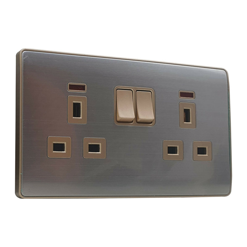 Arsos Wall Mounted Socket