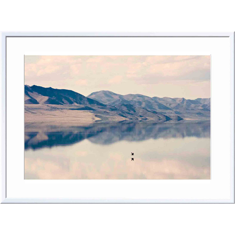 «Reflection I» par Sylvia Coomes - peinture encadrée, Blanc, H 36 po x l 36 po