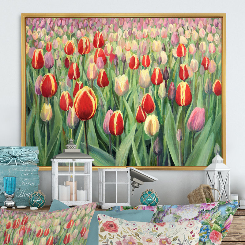 Tulipes, champ de fleurs, reproduction sur toile, H 30 po x l 40 po x P 1,5 po, Cadre flottant doré