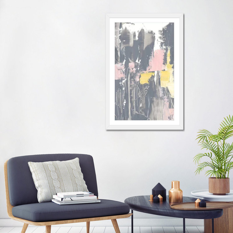 "Rose & Yellow Flowers II" par Ethan Harper, reproduction d’art, H 32 po x l 24 po x P 1 po, Papier encadré blanc, Blanc