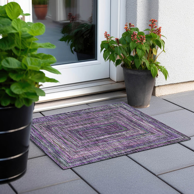 Tapis mauve intérieur / extérieur lavable à la machine Xhevrie ACN1725, Rectangle 1 pi 8 po x 2 pi 6 po
