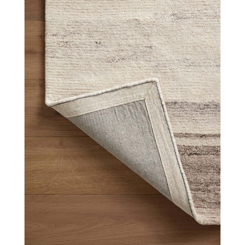 Ivory and Dove Hand-Tufted Wool 5' x 7' Area Rug