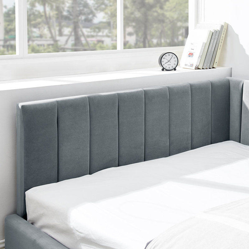 Elliston Solid Wood Full Size Upholstered Corner Daybed, Gray