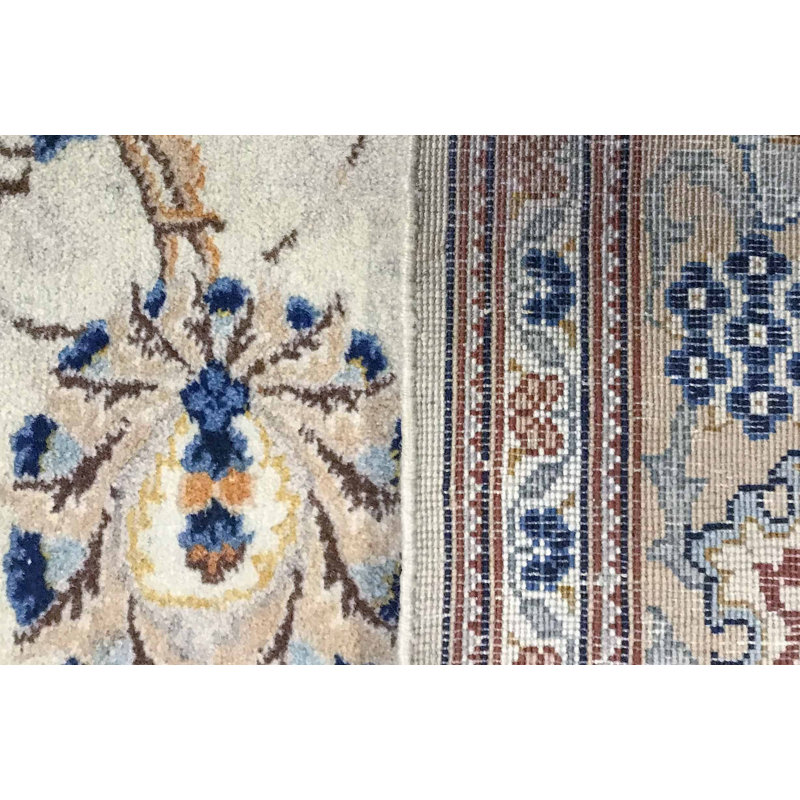 Wool Oriental Area Rug in Ivory