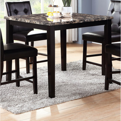 Table de salle à manger contemporaine avec plateau moderne en faux marbre et en bouleau brun foncé
