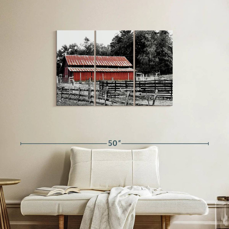 Lilie BW Rustic Barn, 24" H x 38" W