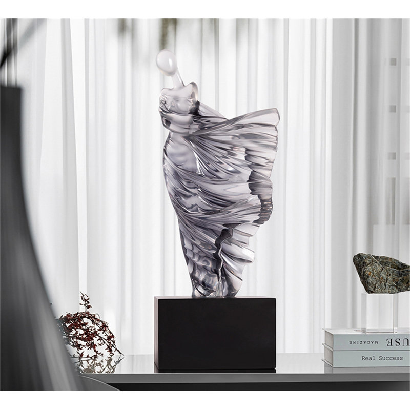 Artistic Ornament, Clear