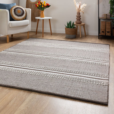Bludovice Wool Hand Woven Area Rug