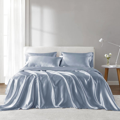 6 Pcs King Luxury Blue Satin Sheet - Wrinkle , Smooth Silky Texture, , Fits 16" Mattresses, Includes 1 Flat Sheet, Fitted 4 Pillowcases Size 100% Gentle On Skin And Hair, With Flat,