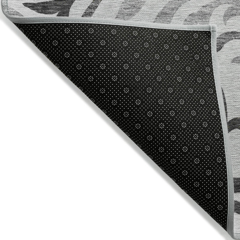 Tapis extérieur lavable floral gris anthracite et argent 5 pi x 8 pi