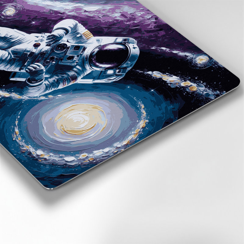 Astronaute de l'espace flottant dans l'espace gris, art mural en métal, H 96 po x l 120 po x P 0,05 po