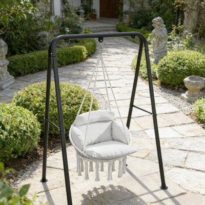 Balancelle suspendue pour une détente confortable, coton 320 g / m², balançoire sécuritaire en acier, décor à franges, charge de 265 lb, placement intérieur / extérieur, chaise avec rembourrage doux et mélange de coton, structure solide,