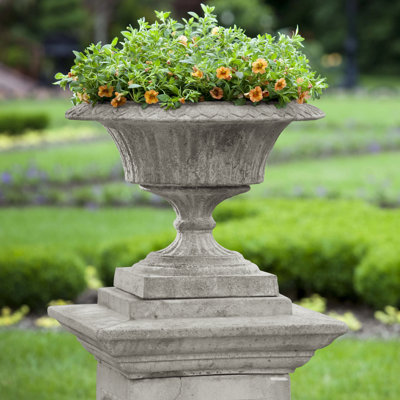 Smithsonian Cast Stone Urn Planter (Individual item)
