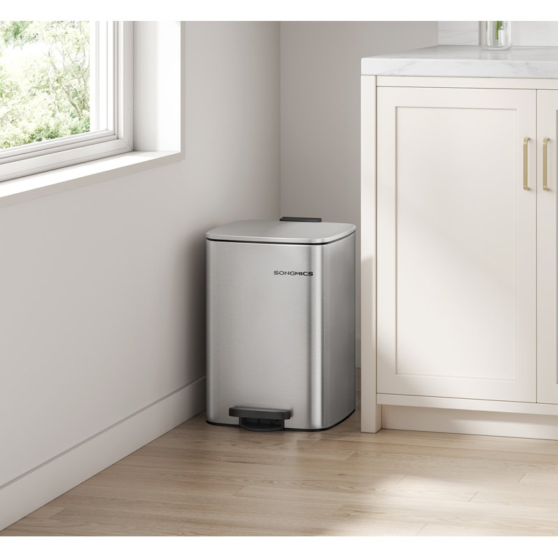 Poubelle à pédale en acier inoxydable avec coussins antidérapants, Argent, 5,2 Gal