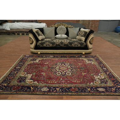 Traditional Area Rug 7x9