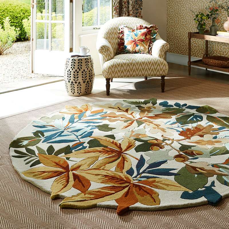 Wool Floral Area Rug, Round 4'11"