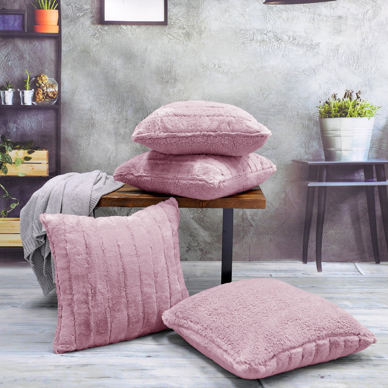 Housse de coussin Super Mink, Polignac