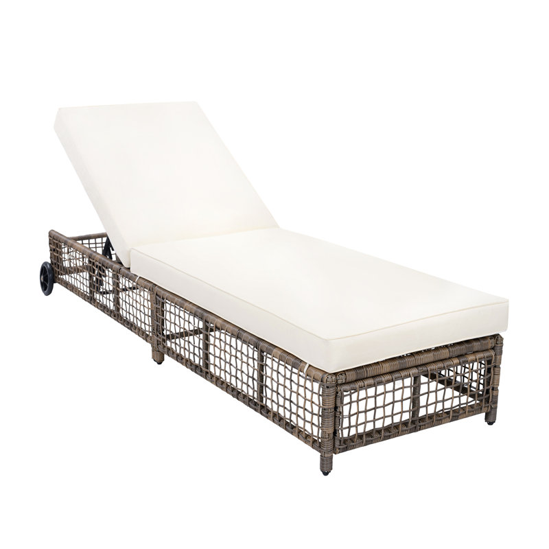 Outdoor Lounge Chair, Patio Chaise Lounge, Rattan Outdoor Lounge Chair with Cushion and Wheels for Poolside, Backyard, Garden