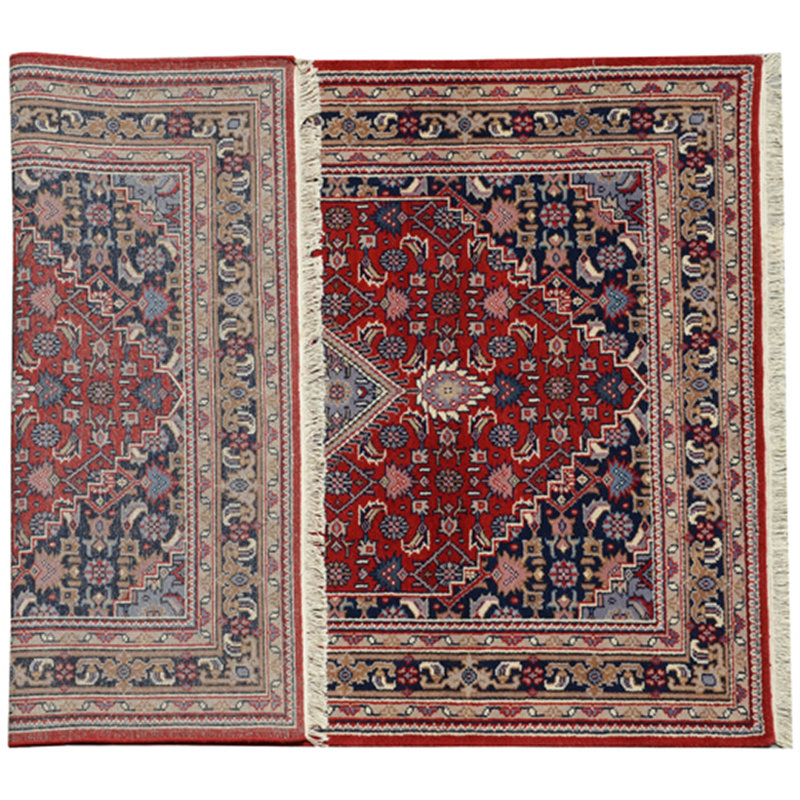 Vanegas Wool Oriental Indoor Rug, Rectangle 6'7" x 9'10"