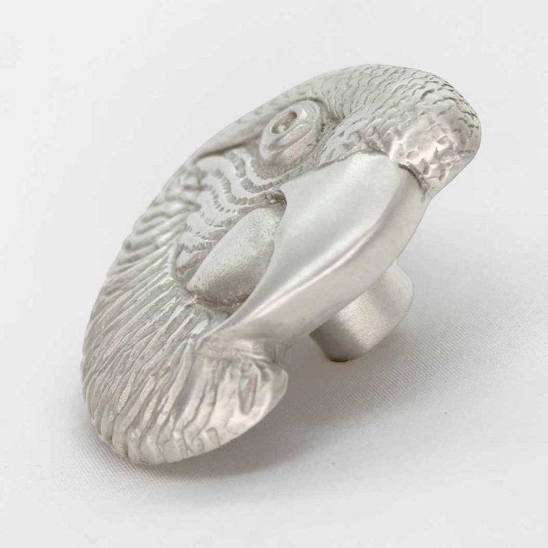 2" Parrot Right Facing Knob