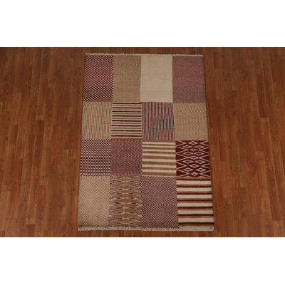 Tapis contemporain Gabbeh 4 x 6