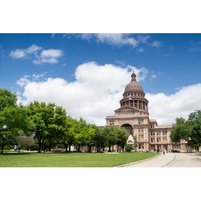 " Texas State Capitol Building "