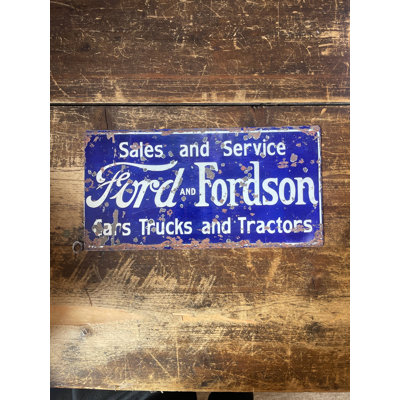 Wall Decor on Metal