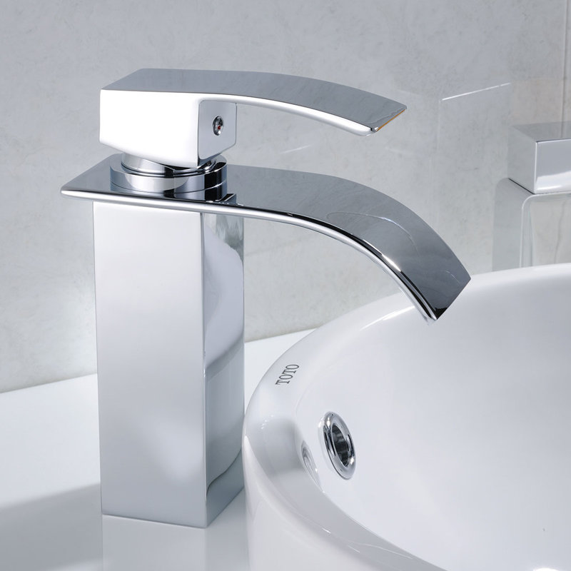 Single-handle Bathroom Faucet, Chrome