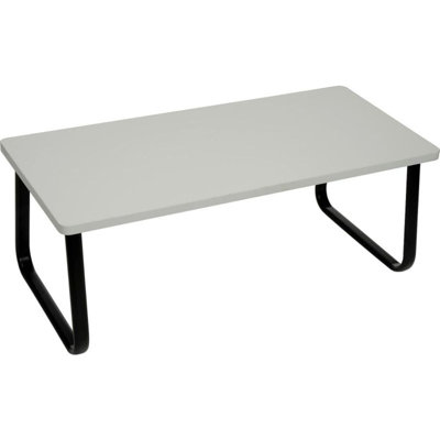 Table basse à 4 pieds