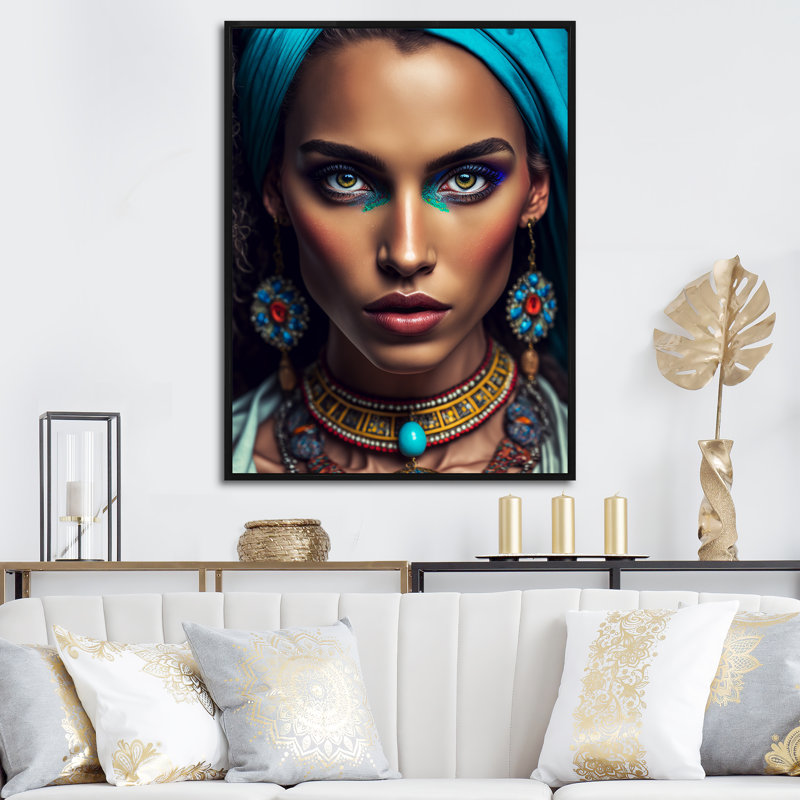 «Yesena Bohemian Woman with Blue Headband II», reproduction sur toile, H 32 po x l 24 po x P 1 po, Cadre flottant noir