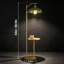 Lampe sur pied en verre Mid-Century moderne avec finition dorée, télécommande à intensité variable, hauteur réglable et abat-jour vert rétro pour le salon ou la chambre à coucher