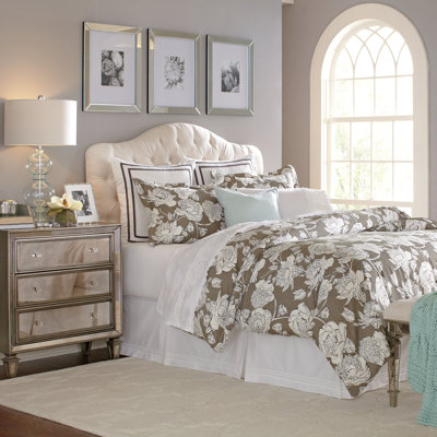 Mae Traditional Cotton Blend Floral Duvet Cover