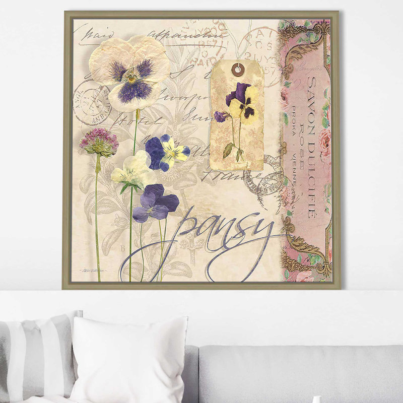 «Pansy (Square)» par Carol Robinson, reproduction, Cadre flottant champagne, H 27,5 po x l 27,5 po x P 2 po