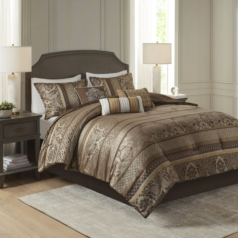 Édredon brun / doré pour très grand lit - 7 pièces, motifs de feuilles à surpiqûres fines